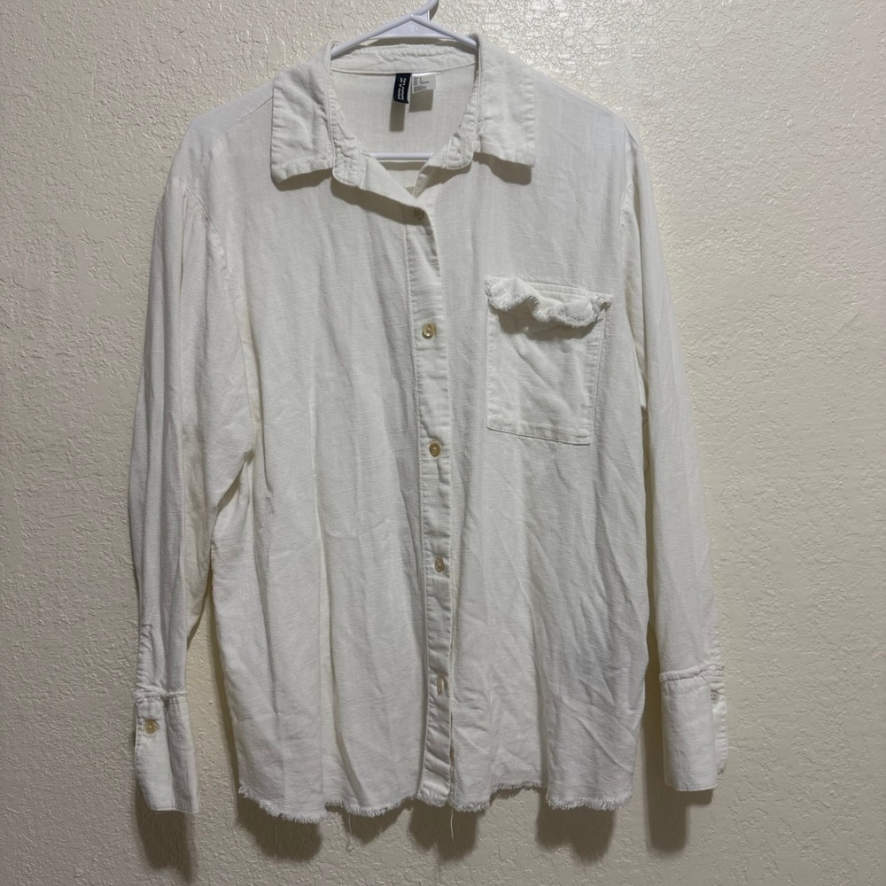 H&M Divided Linen Blend‎ Button Down Shirt White Frayed Hem Pocket Womens Large